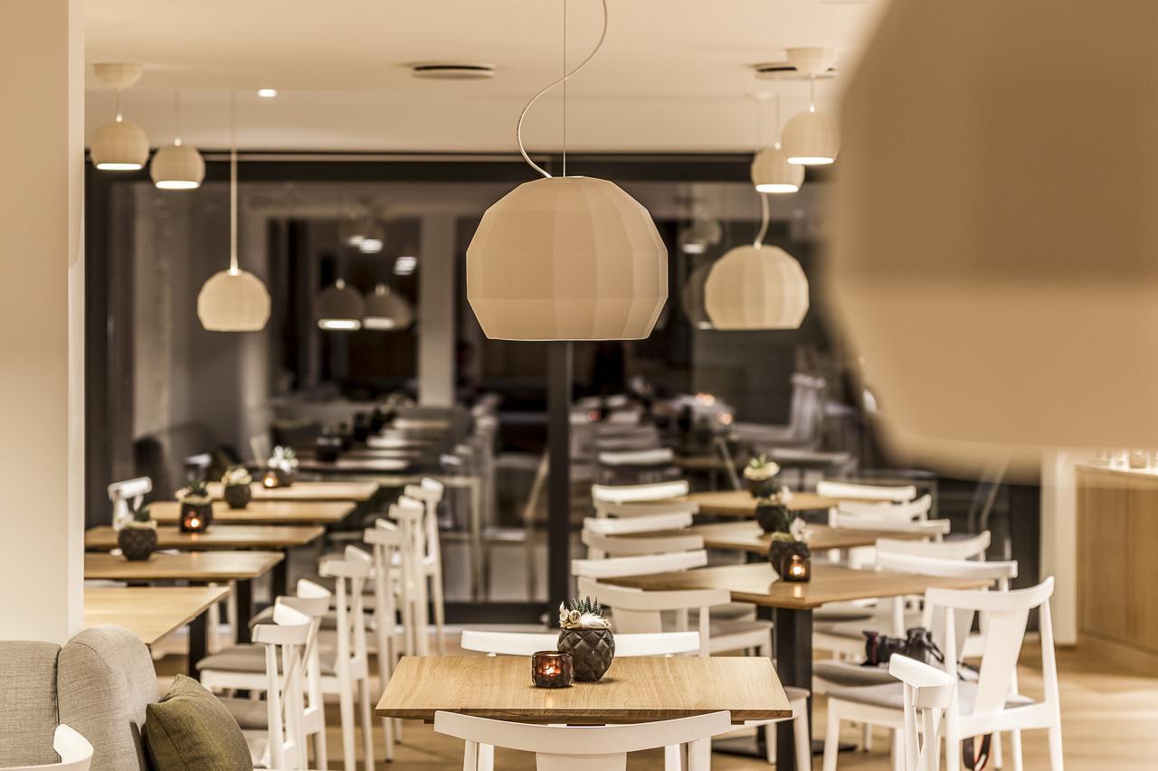 Gyger Restaurant Confiserie B&B Thusis Zewnętrze zdjęcie